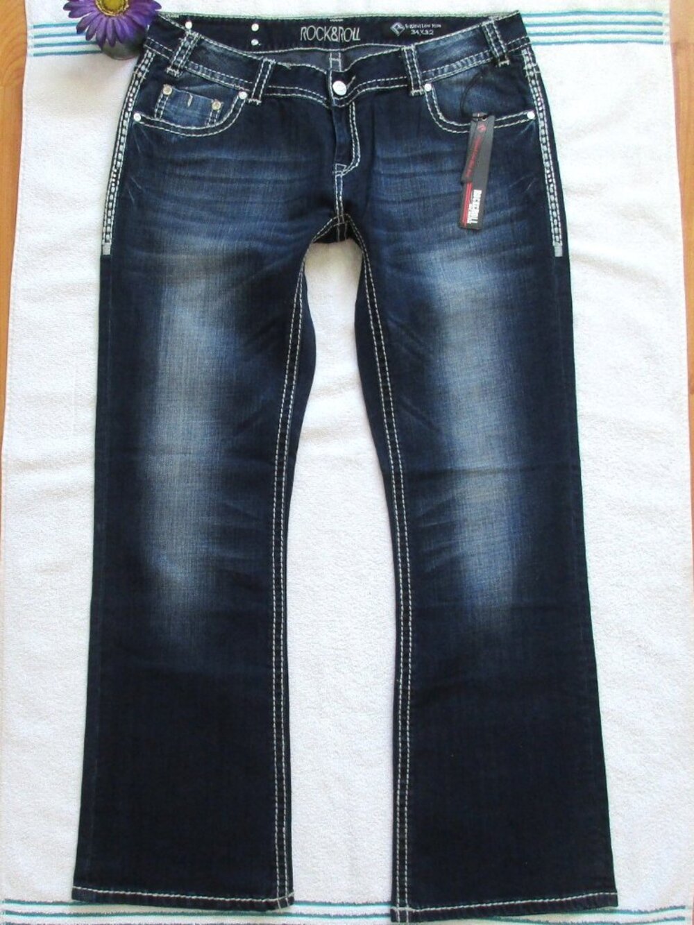 New ROCK & ROLL Cowgirl Jeans Size 34 Low Rise Boot Cut Denim